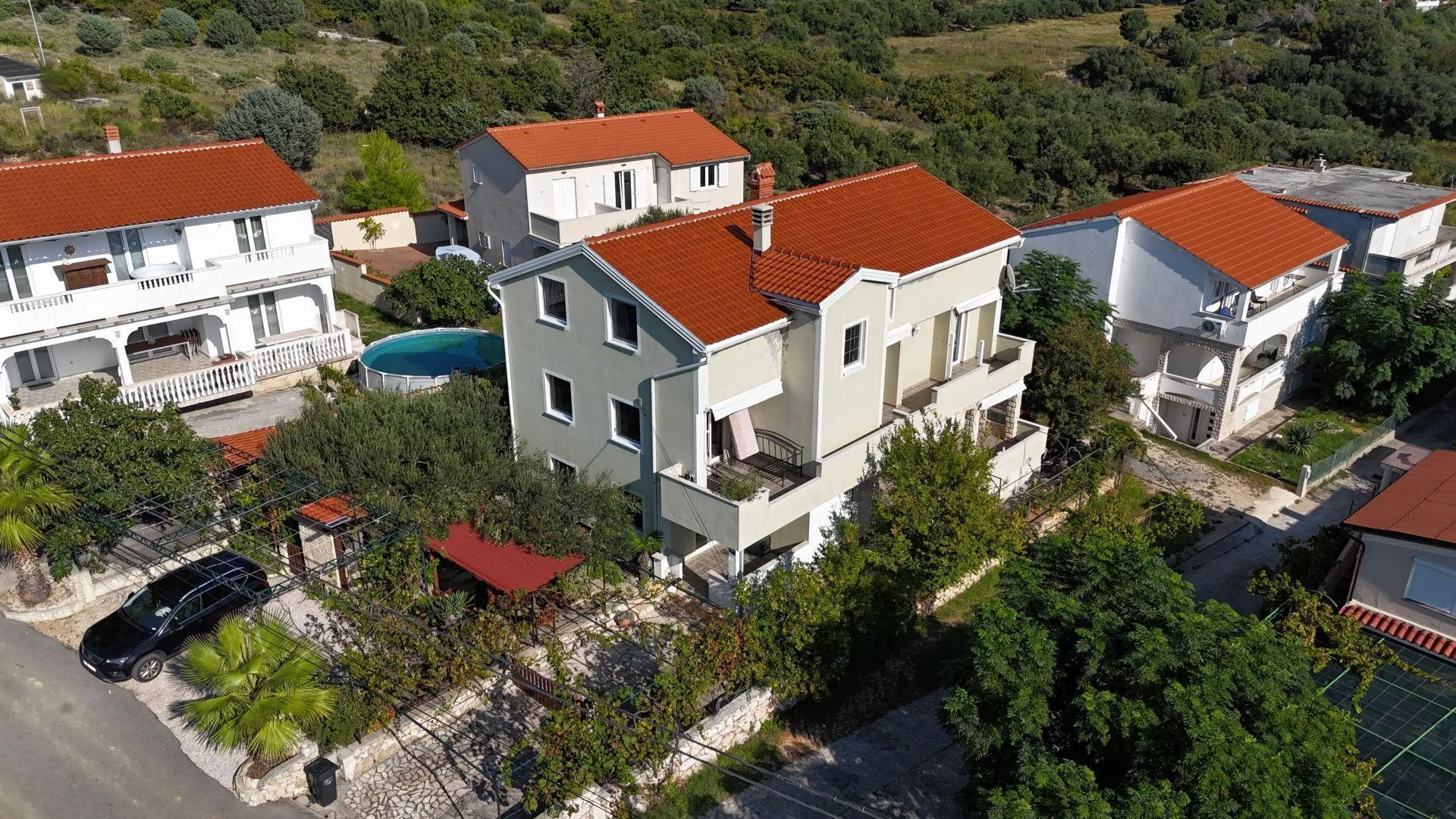 7 Quartos Outro em Banjol, Rab