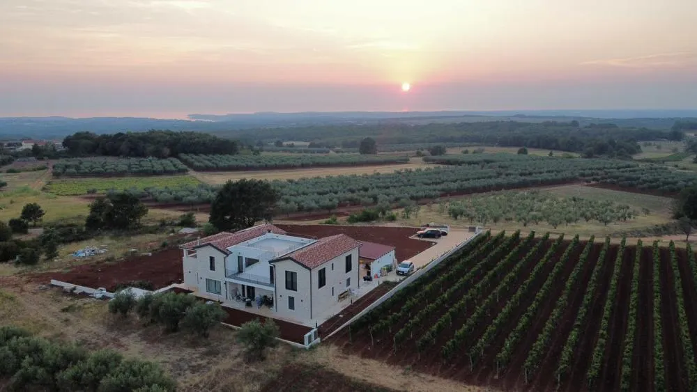 5 Bedroom Villa in Kastelir