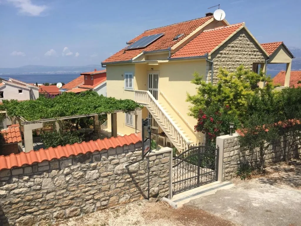 8 Bedroom Other in Supetar