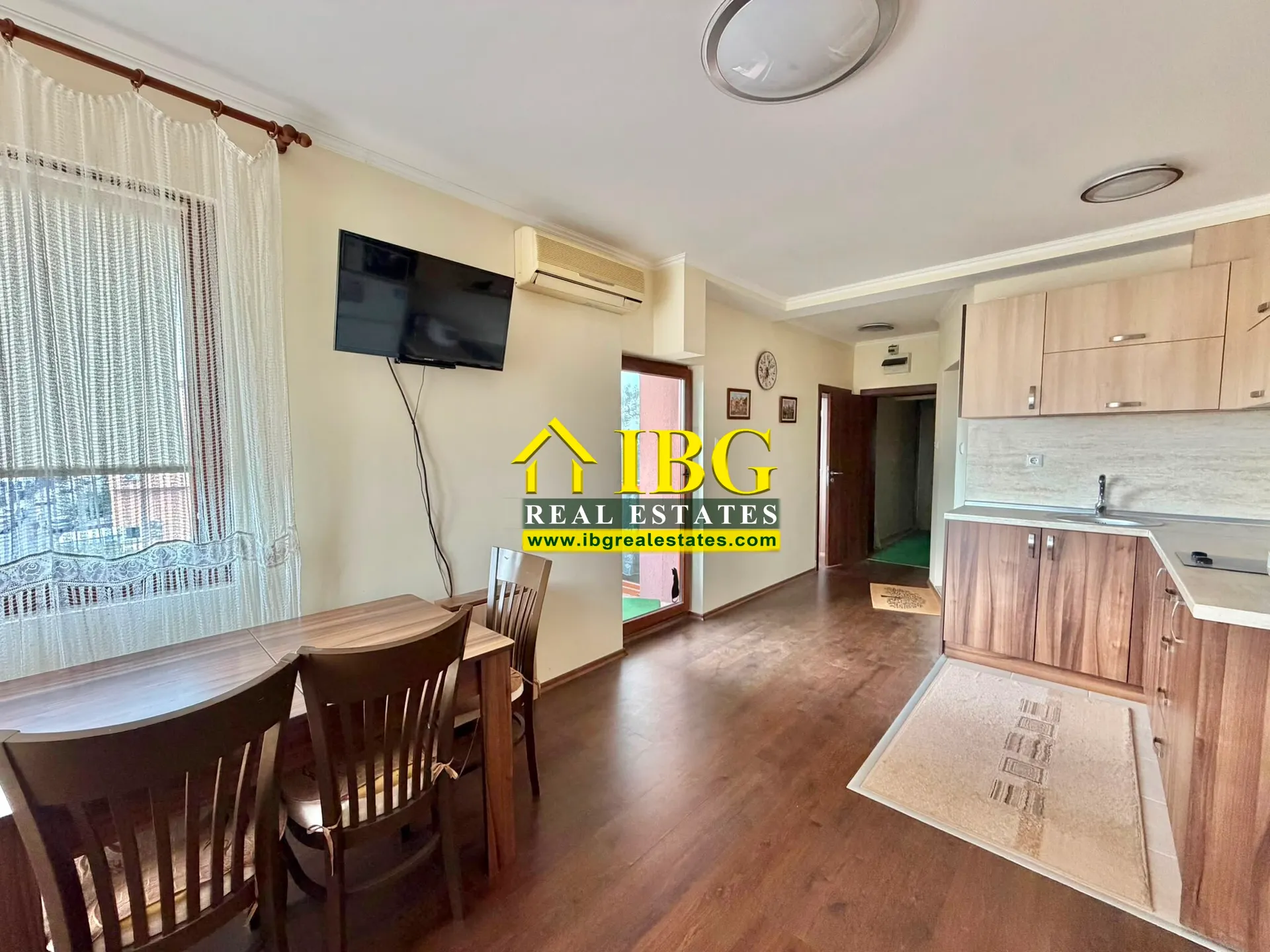 Apartamento de 1 Quarto com Vista Mar e Taxa de Manutenção Baixa | Villa Brigantina, Ravda