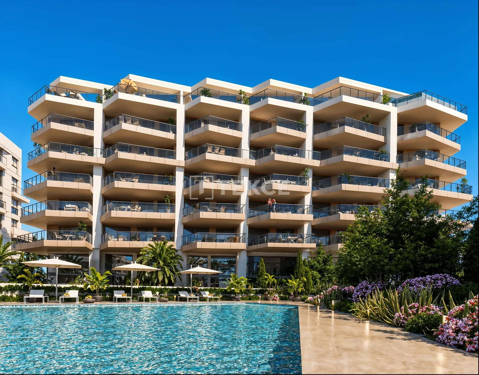Apartments with Resort-Style Amenities in Villajoyosa Alicante