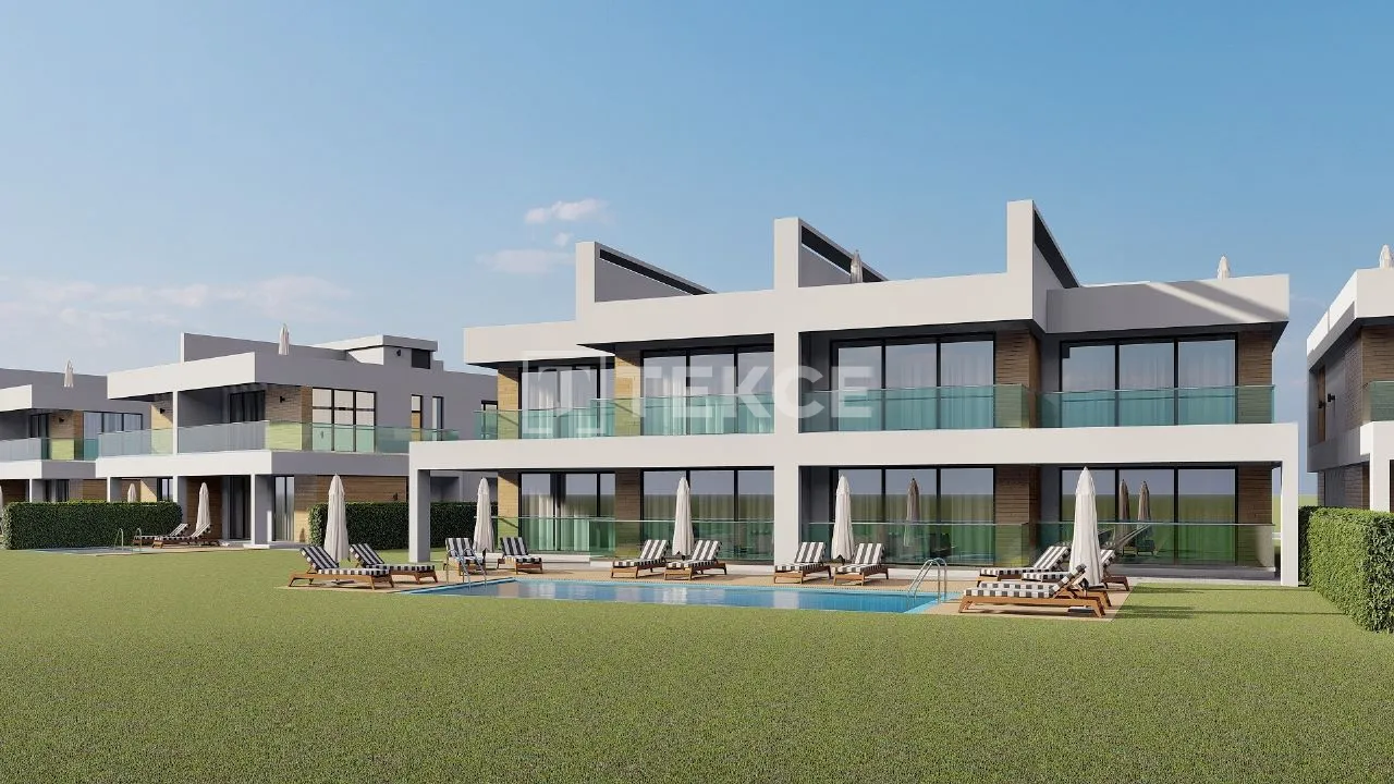 Sea and Mountain View Villas in North Cyprus İskele