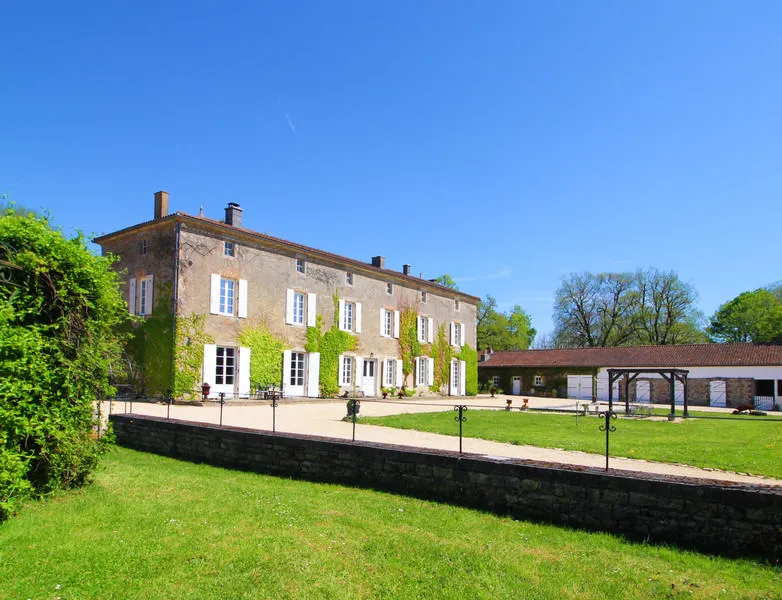 Imposing 17th Century Maison de Maître, Enclosed Walled Estate, Pool, Hunters Lodge, Garages, Stables, Nr. Angoulême
