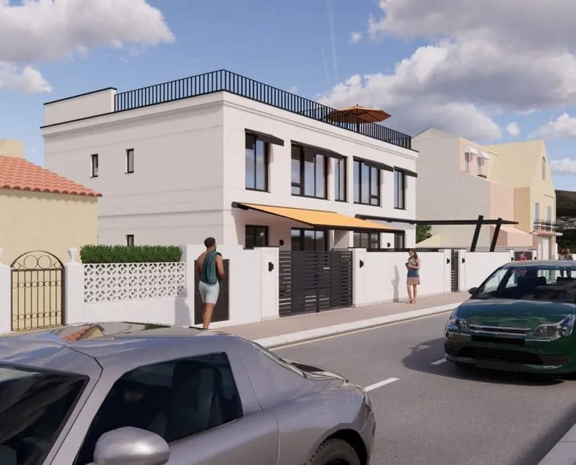 Torrevieja Centro'da Özel Bahçeli Modern 3 Yatak Odalı Daire