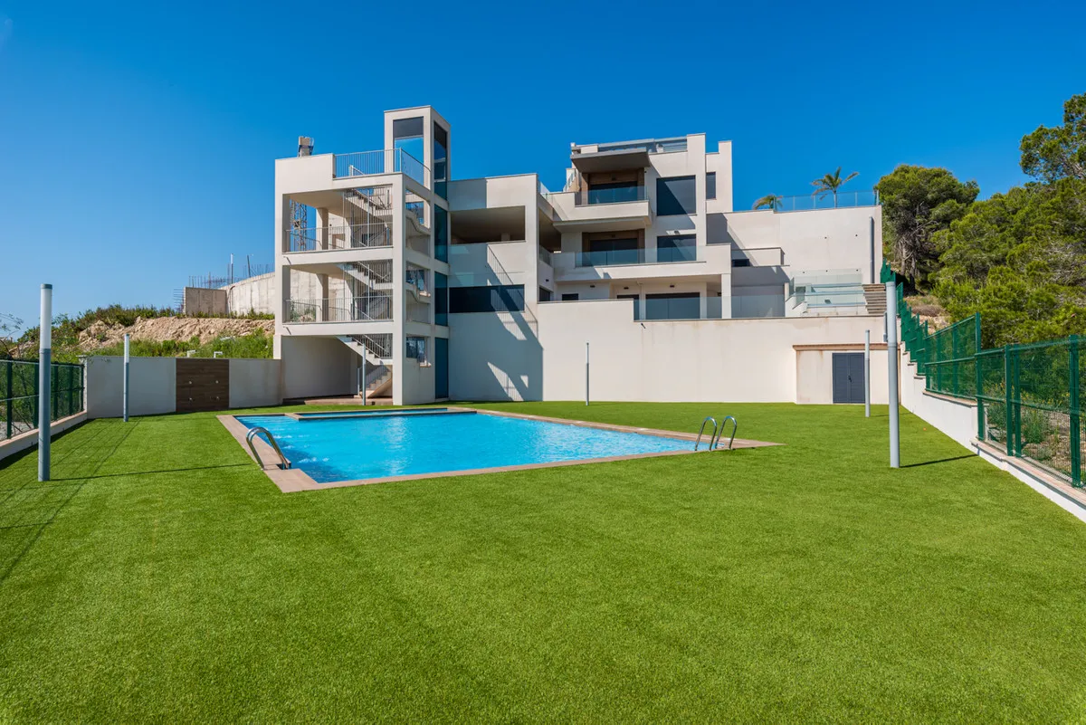 New 2-Bed Villa with Panoramic Sea Views in San Miguel de Salinas