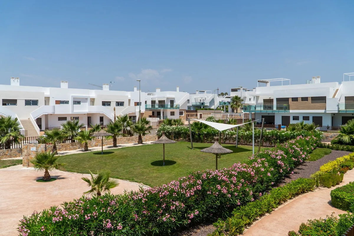 Moderna Villa de 2 Dormitorios en Vistabella Golf, Orihuela (Costa Blanca Sur)
